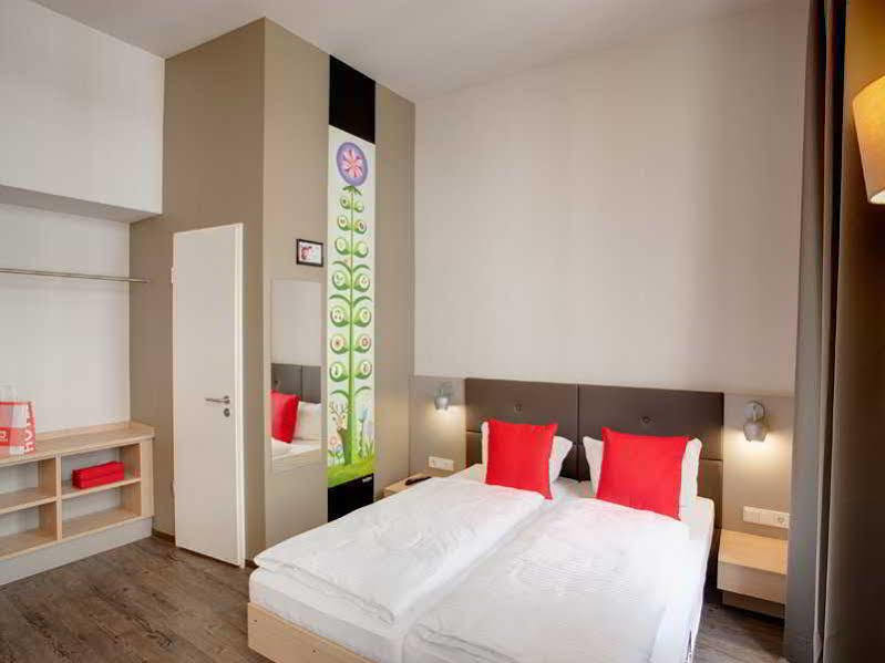 Meininger Mitte Hotel 3*